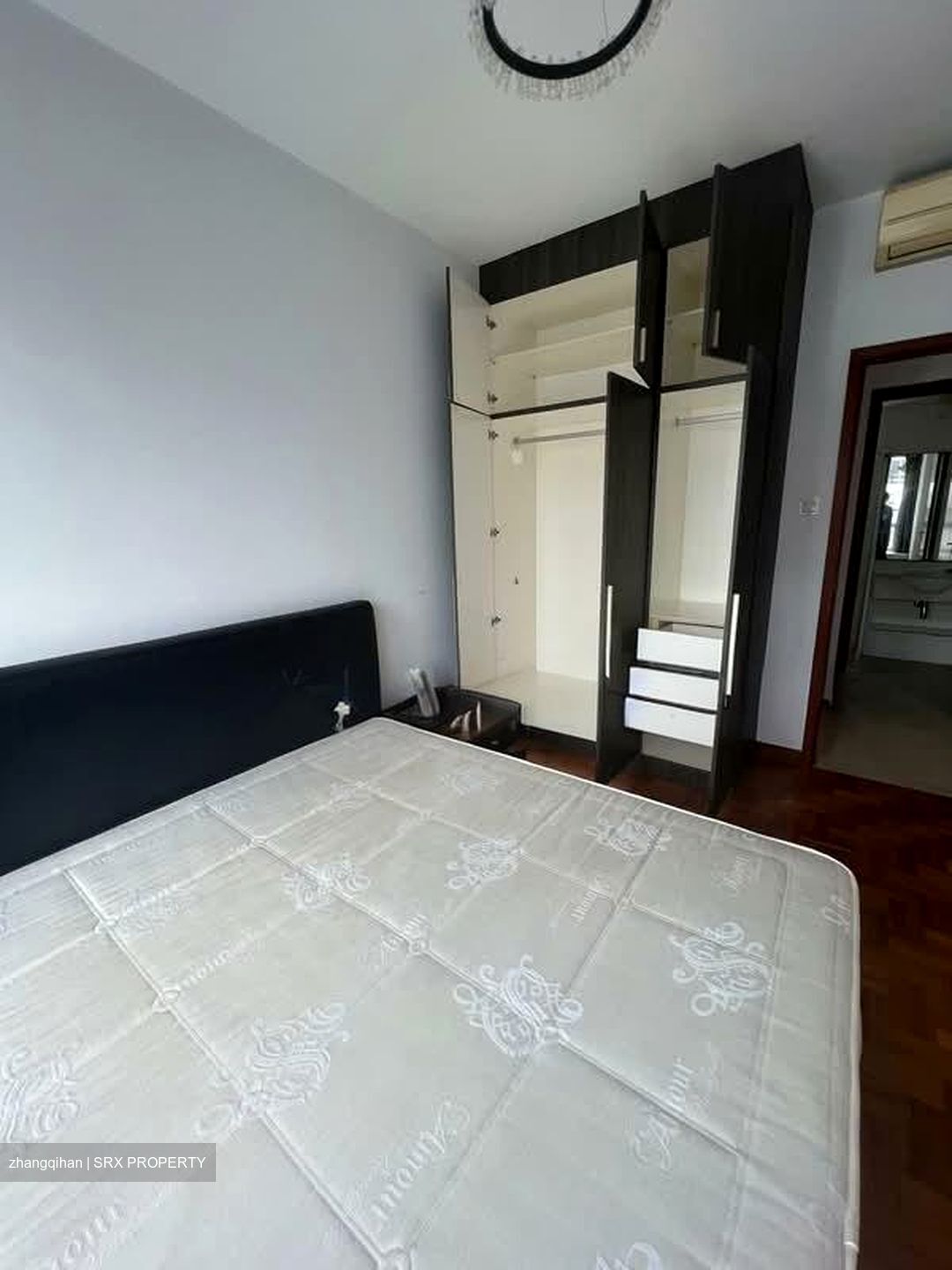 La Casa (D25), Condominium #570655761